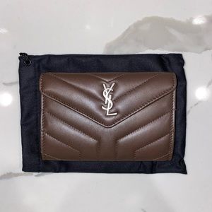 Saint Laurent LouLou Small Envelope Wallet